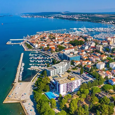 Appartement With Parking Space Biograd Na Moru, Biograd - 15651 *